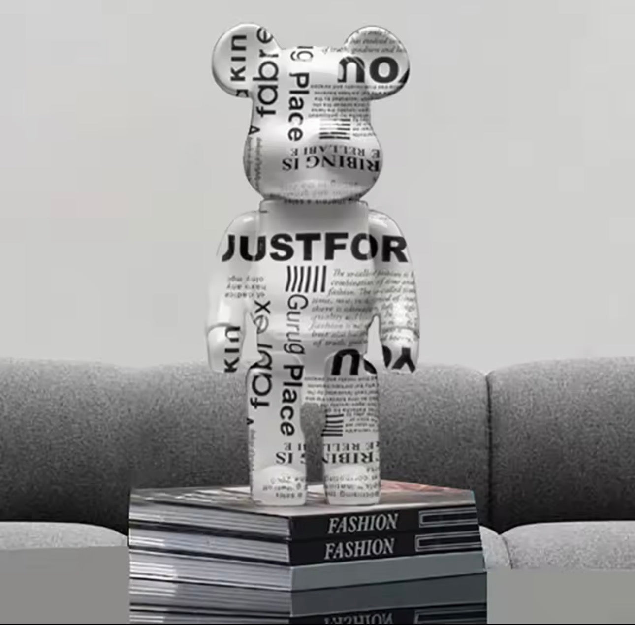 Graffiti Bear Luxury Decor