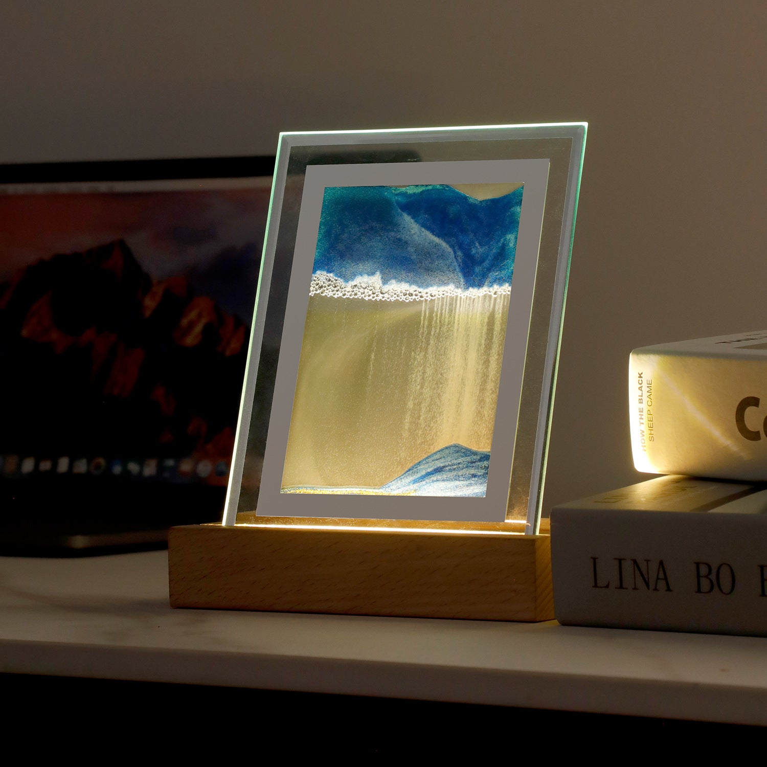 LumiSand Frame™ – Moving Sand Art Lamp