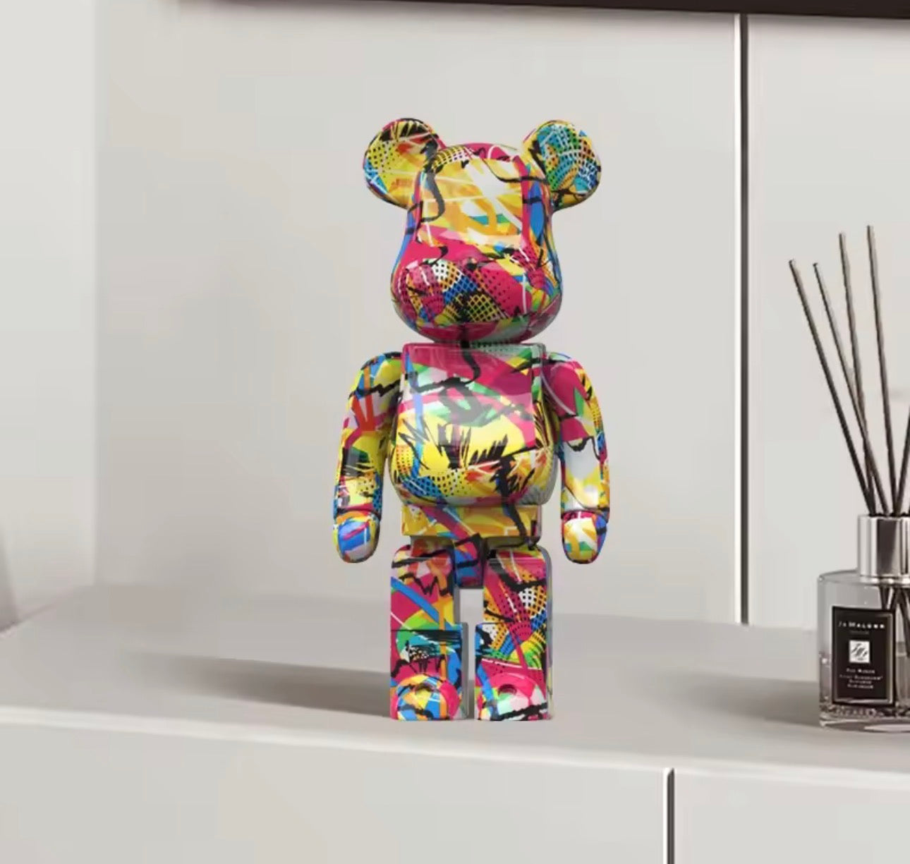 Graffiti Bear Luxury Decor